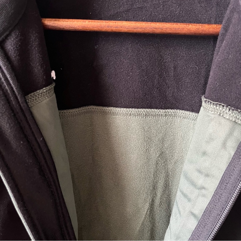 The North Face Green Black Classic Outdoor Casual Performance Jacket - Picture 7 of 8